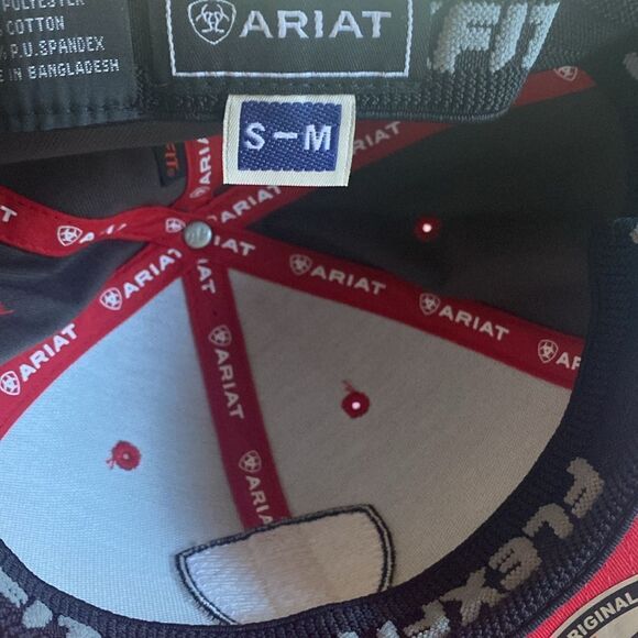 ARIAT Gray Cap with Red Logo Size S-M - Picture 4 of 4